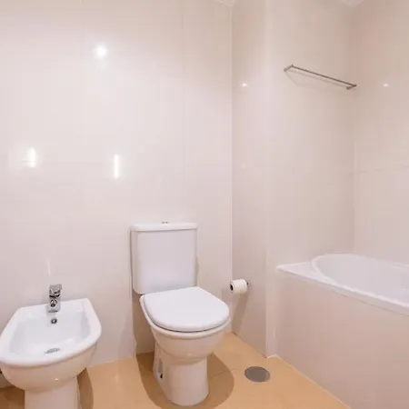 Viva Stadium Apartment *